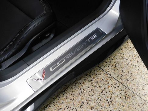 Used 2019 Chevrolet Corvette Stingray Coupe w/ Carbon Flash Badge Package RWD image 69
