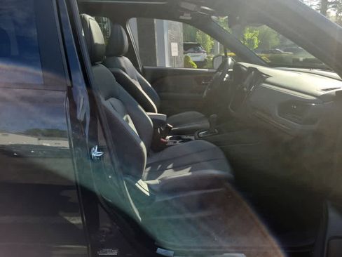 Certified 2025 Subaru Forester Sport w/ Popular Package AWD/4WD image 31