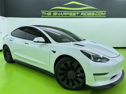 Used 2021 Tesla Model 3 Performance AWD/4WD image 1