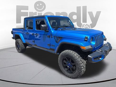 Used 2021 Jeep Gladiator Sport AWD/4WD image 3