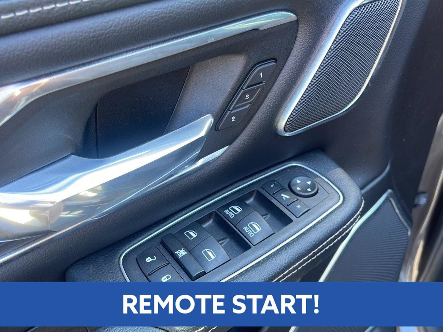 Used 2023 RAM 1500 Laramie AWD/4WD image 11