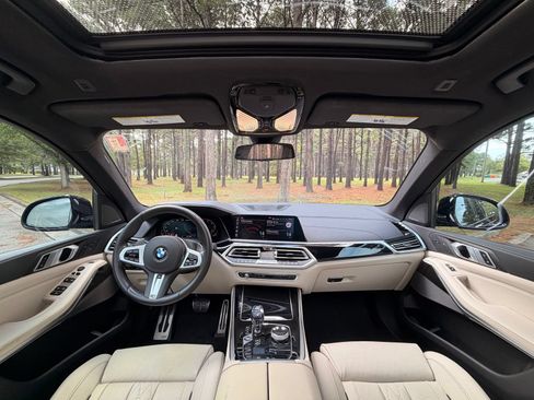 Used 2020 BMW X5 M50i w/ Executive Package AWD/4WD image 2