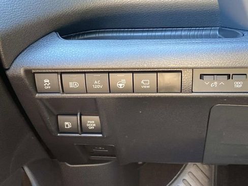 New 2026 Toyota Sienna Platinum AWD/4WD image 17