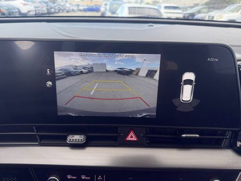 Used 2024 Kia Sportage EX image 18