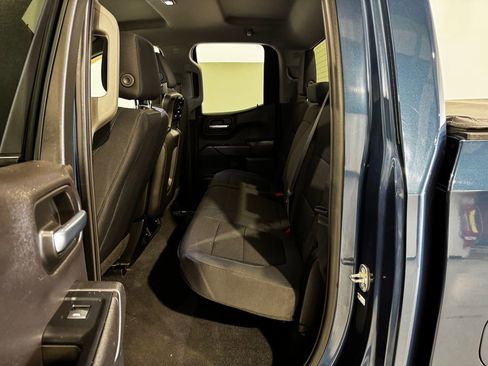 Used 2019 Chevrolet Silverado 1500 Custom Trail Boss w/ Custom Convenience Package AWD/4WD image 16