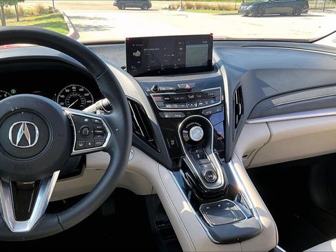 Used 2025 Acura RDX SH-AWD w/ Technology Package image 8