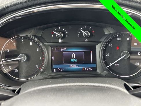 Used 2021 Buick Encore Preferred AWD/4WD image 21