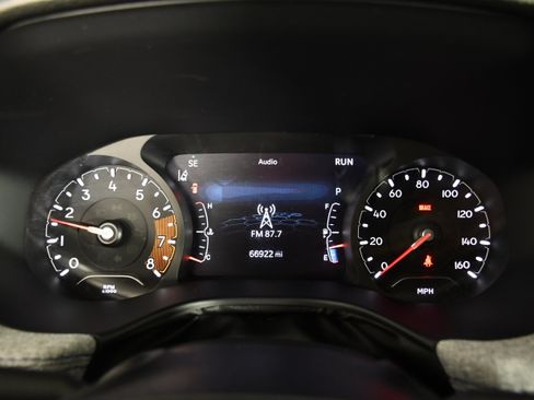 Used 2024 Jeep Compass Latitude AWD/4WD image 18