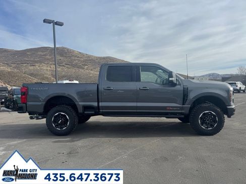 New 2026 Ford F350 Platinum w/ Tremor Off-Road Package AWD/4WD image 2