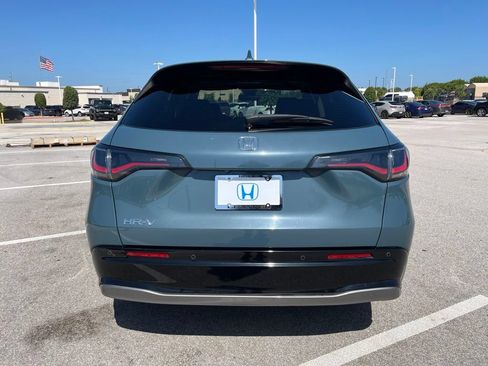 Used 2024 Honda HR-V EX-L image 5