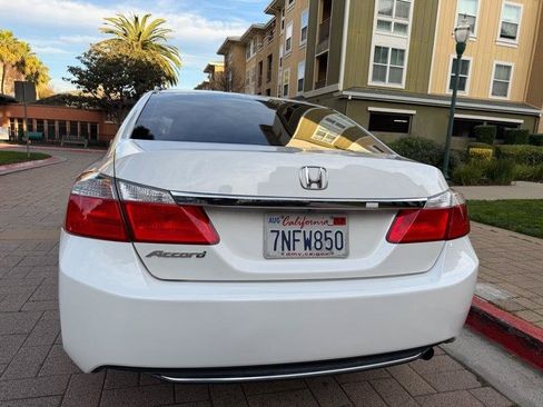 Used 2015 Honda Accord EX image 12