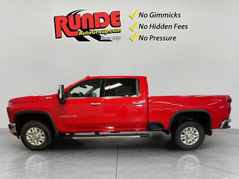 Used 2022 Chevrolet Silverado 2500 LTZ w/ LTZ Convenience Package AWD/4WD image 3