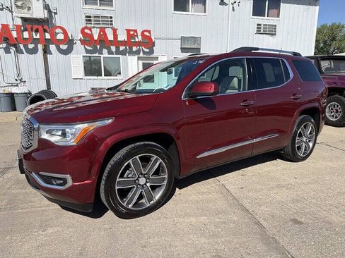 Used 2017 GMC Acadia Denali w/ Technology Package AWD/4WD image 2