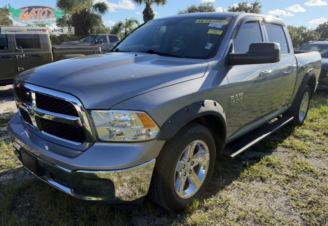 Used 2022 RAM 1500 Classic SLT w/ Trailer & Traction Group RWD image 1