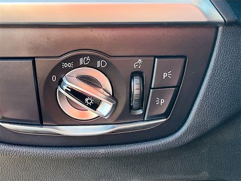 Used 2024 BMW X3 sDrive30i image 10