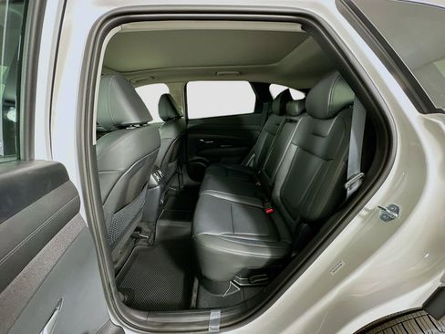 New 2026 Hyundai Tucson Limited image 17