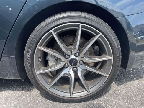 Used 2025 Genesis G70 2.5T AWD/4WD image 3