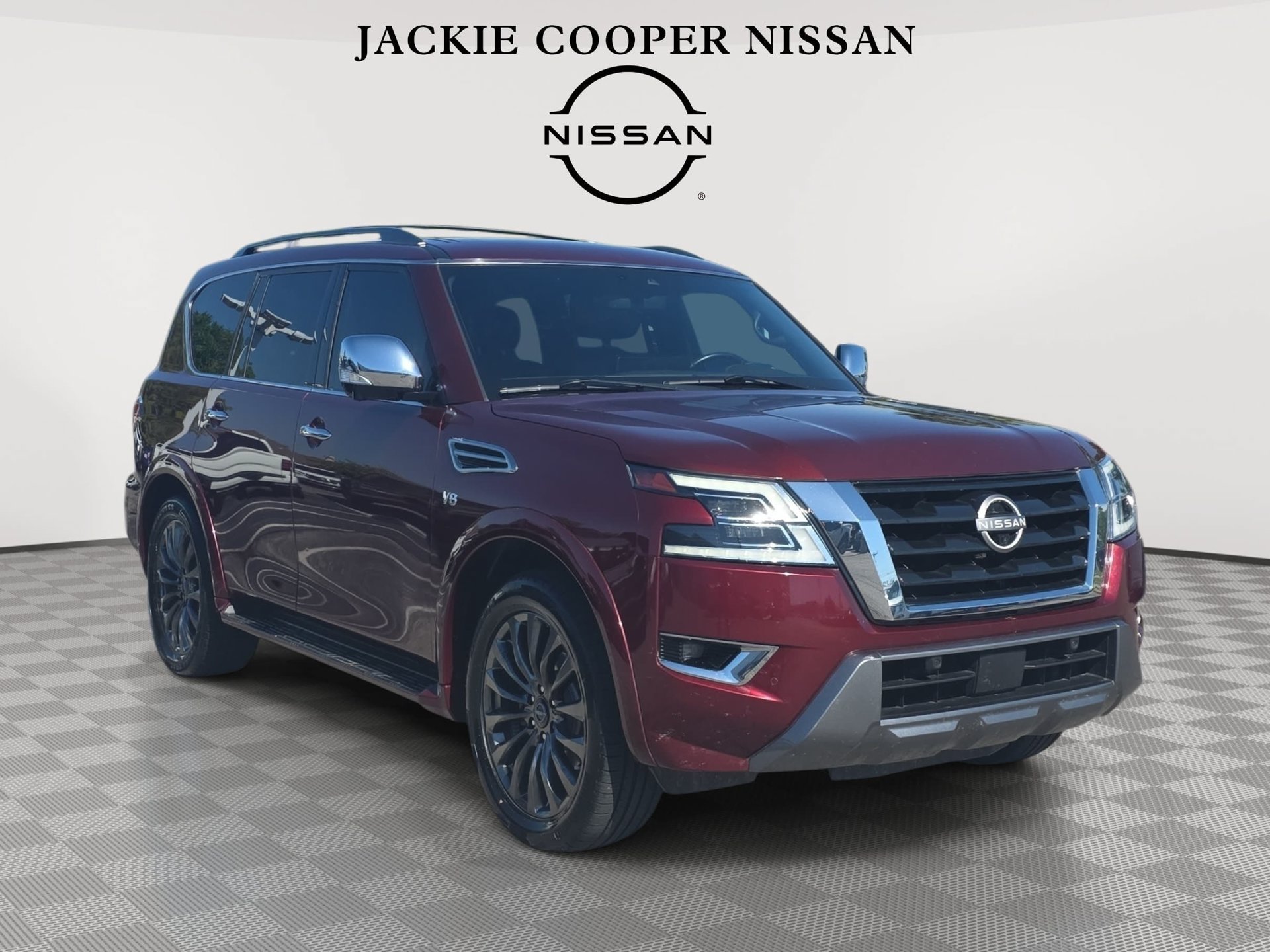 Used 2022 Nissan Armada Platinum w/ Captain's Chairs Package AWD/4WD image 3