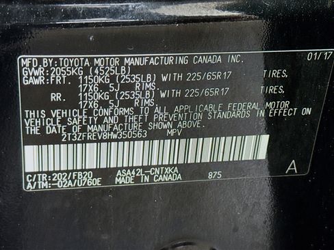 Used 2017 Toyota RAV4 LE image 39