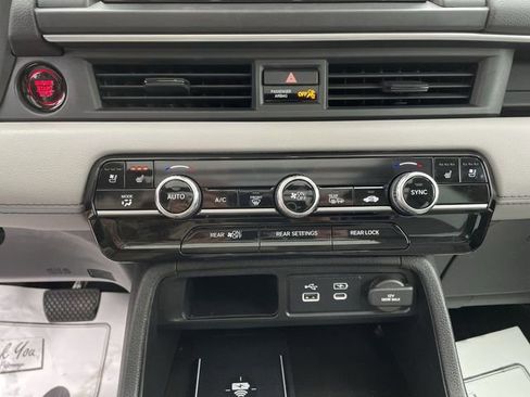 Certified 2023 Honda Pilot Elite image 21