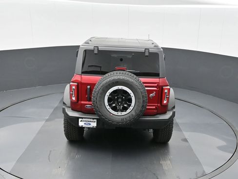 New 2025 Ford Bronco Badlands w/ Sasquatch Package image 16