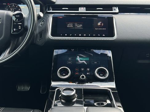 Used 2018 Land Rover Range Rover Velar R-Dynamic SE AWD/4WD image 22