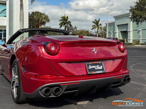 Used 2016 Ferrari California T image 49