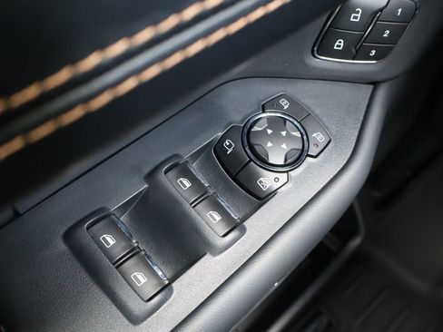 Used 2022 Ford Expedition Platinum AWD/4WD image 39