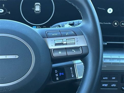 Certified 2025 Hyundai Kona SEL image 22