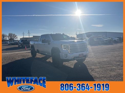 Used 2021 GMC Sierra 3500 Denali w/ Denali Ultimate Package image 12