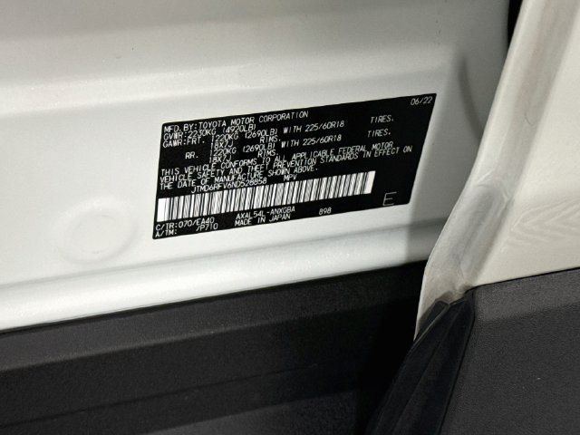 Used 2022 Toyota RAV4 Limited AWD/4WD image 32