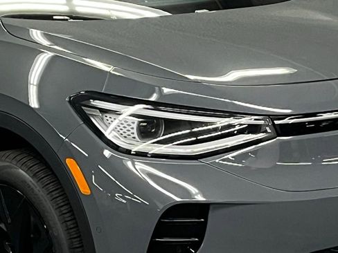 New 2025 Volkswagen ID.4 Pro S image 44