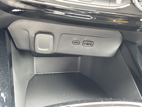 New 2026 Chevrolet Trax ACTIV w/ Driver Confidence Package FWD image 31