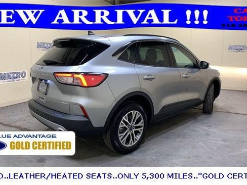 Certified 2022 Ford Escape SEL image 4