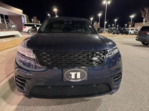 Used 2021 Land Rover Range Rover Velar R-Dynamic S image 9
