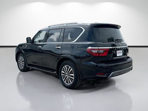 Used 2024 Nissan Armada SL AWD/4WD image 5
