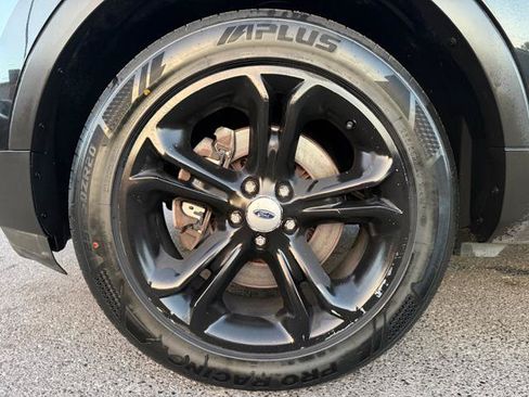 Used 2014 Ford Explorer Limited AWD/4WD image 26