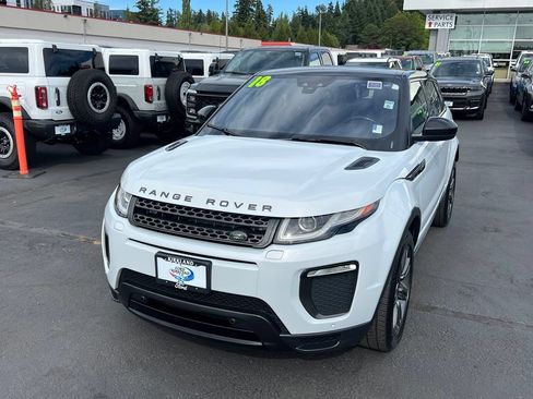 Used 2018 Land Rover Range Rover Evoque SE Premium AWD/4WD image 3