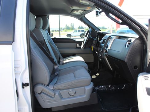 Used 2014 Ford F150 XLT w/ Equipment Group 302A Luxury AWD/4WD image 26