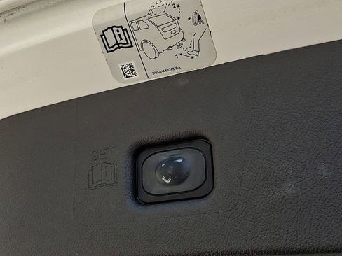 Used 2019 Lincoln Nautilus Reserve image 46