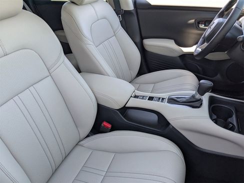 New 2026 Honda HR-V EX-L image 6