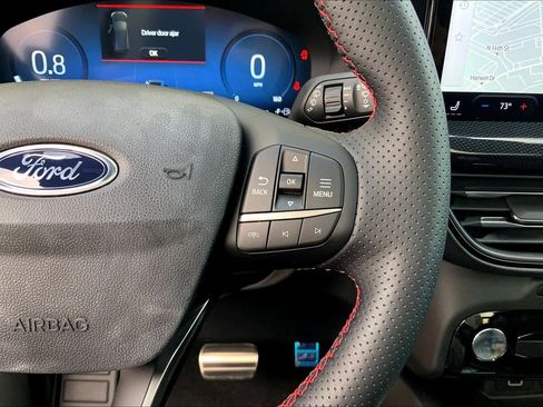 Used 2024 Ford Escape ST-Line Select w/ Tech Pack #2 image 24