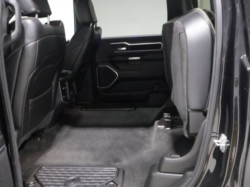 Used 2023 RAM 1500 Laramie AWD/4WD image 19