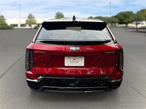 New 2026 Cadillac Optiq Sport 2 image 5