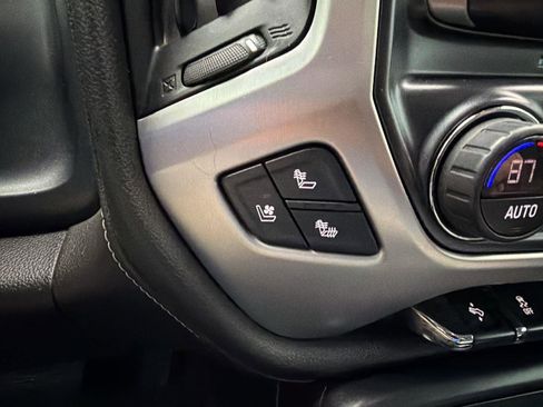 Used 2018 GMC Sierra 1500 SLT AWD/4WD image 27