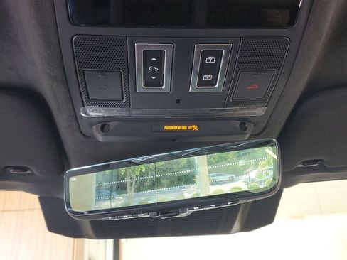 Certified 2025 Land Rover Defender 110 AWD/4WD image 26