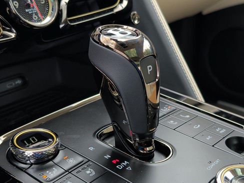 New 2026 Bentley Flying Spur Plug-In Hybrid AWD/4WD image 34
