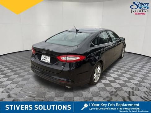 Used 2016 Ford Fusion SE FWD image 6