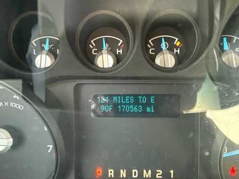 Used 2016 Ford F250 XL w/ XL Appearance Package RWD image 7
