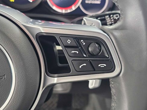 Used 2020 Porsche Cayenne AWD/4WD image 28